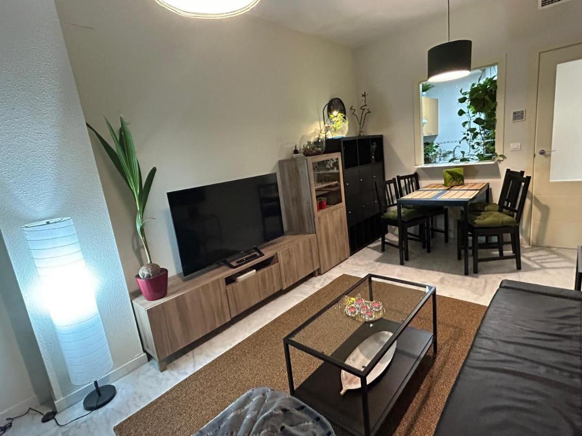 Apartamento Suite Torre Alta Parking Gratis Σεβίλλη Εξωτερικό φωτογραφία
